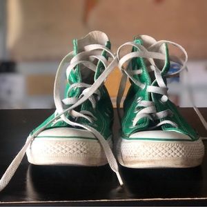 High Top Converse (green)